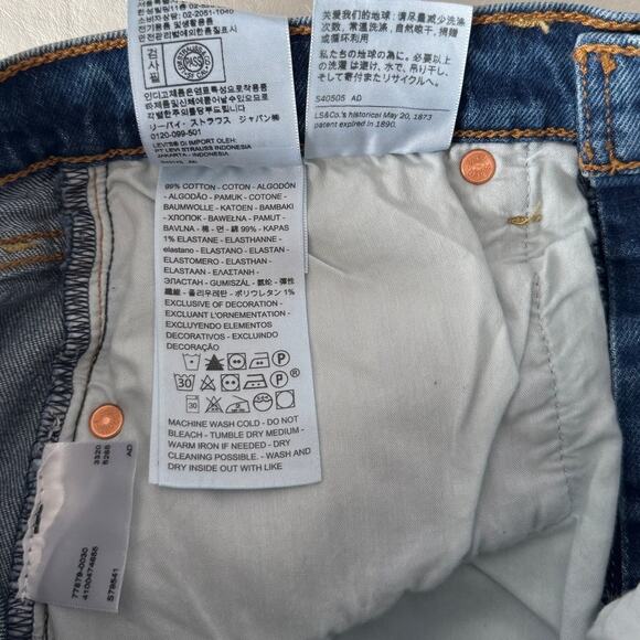 New Levi's Ribcage Shorts in Charleston Erosion Women's Size 27 - Picture 10 of 13